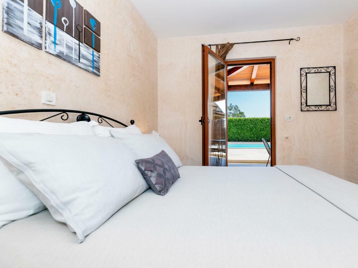 Holiday Home Poli Murvu By Interhome Sveti Petar u Sumi Zewnętrze zdjęcie